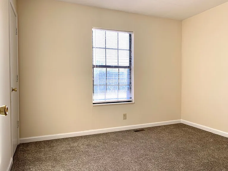 359 Peabody Dr. — Photo 15