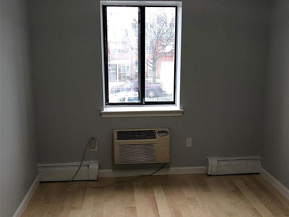 4th image of 25-28 120th Street #C2B