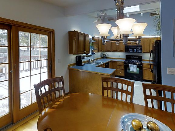5th image of 1 Birchwood Ave