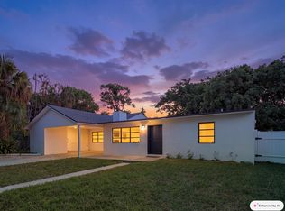 6700 Forest Ct, West Palm Beach, FL 33405