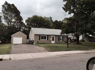 4218 Hampshire Ave N, Crystal, MN 55428