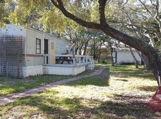 443 S Fuqua St, Rockport, TX 78382