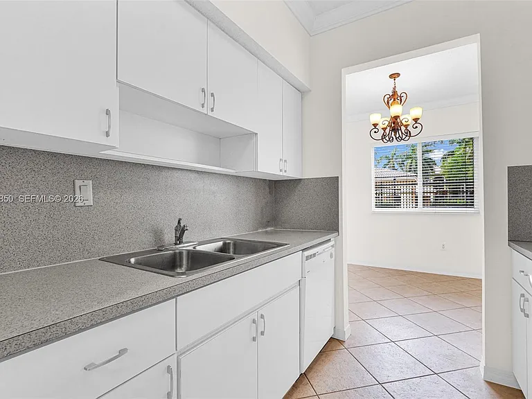 7085 Nova Dr #128 — Photo 5