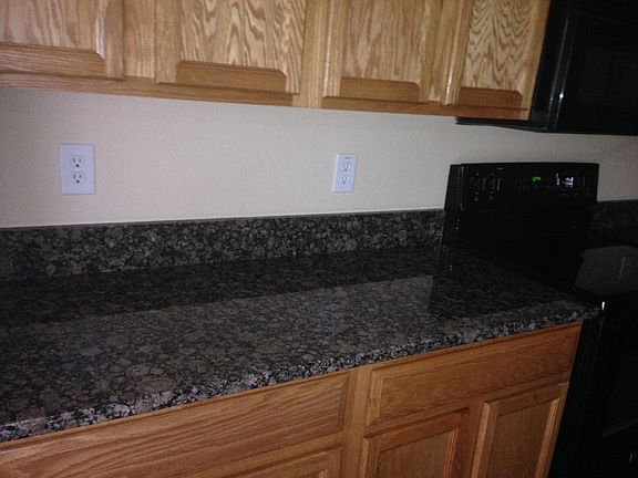 5th image of 70 Rollins Ln #70