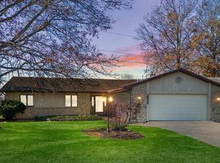 2823 Arch Tree Pl, Fort Wayne, IN 46815