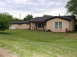 219 Kiekbusch St, Borger, TX 79007