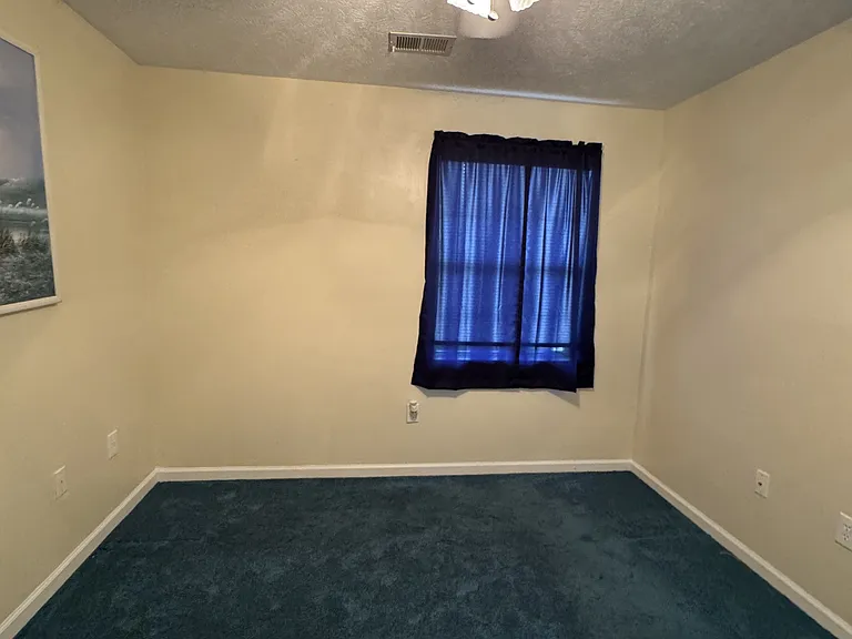 556 White River Dr #44B-1 — Photo 14