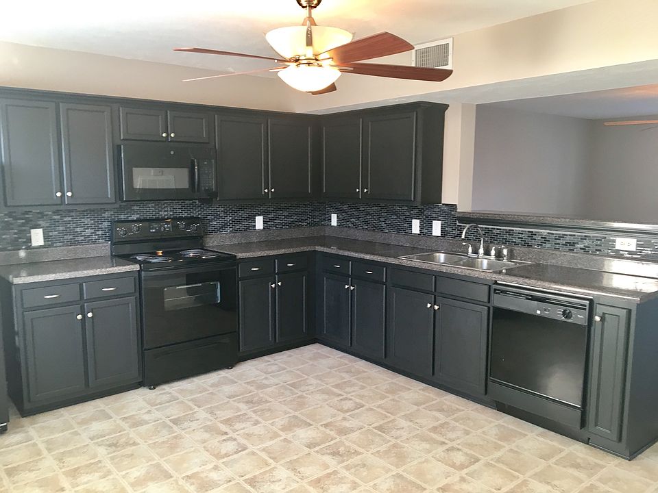 1st image of 135 Wolverine Ct