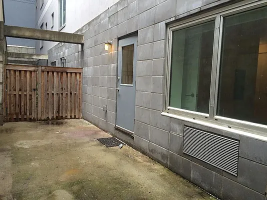 Rented by Loom Group | media 52