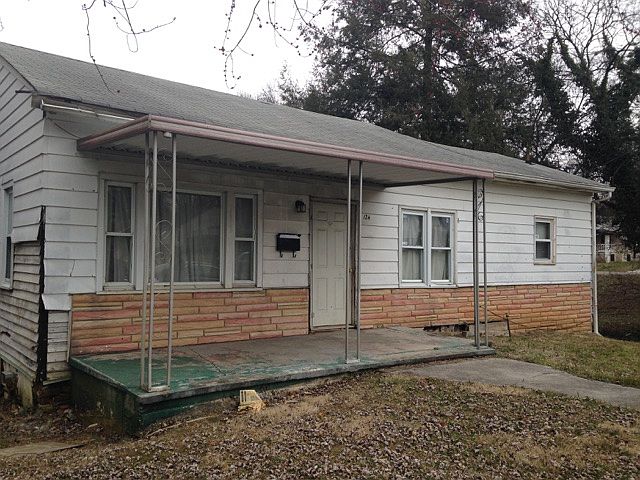 1st image of 124 Bentley St