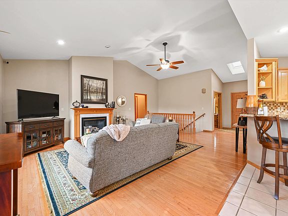 5th image of 2448 Pinehurst Ct