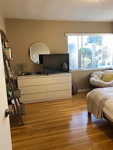 204 Termino Ave #B Photo 1