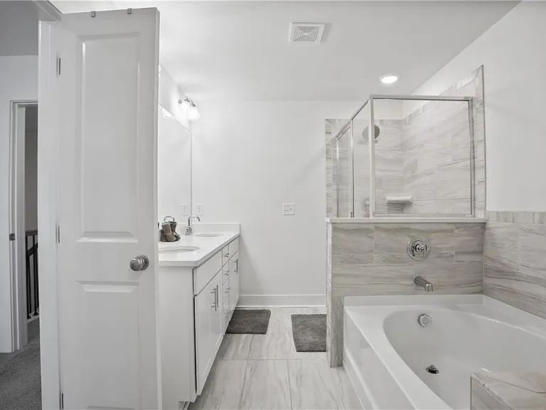 7637 Avalon Blvd — Photo 24