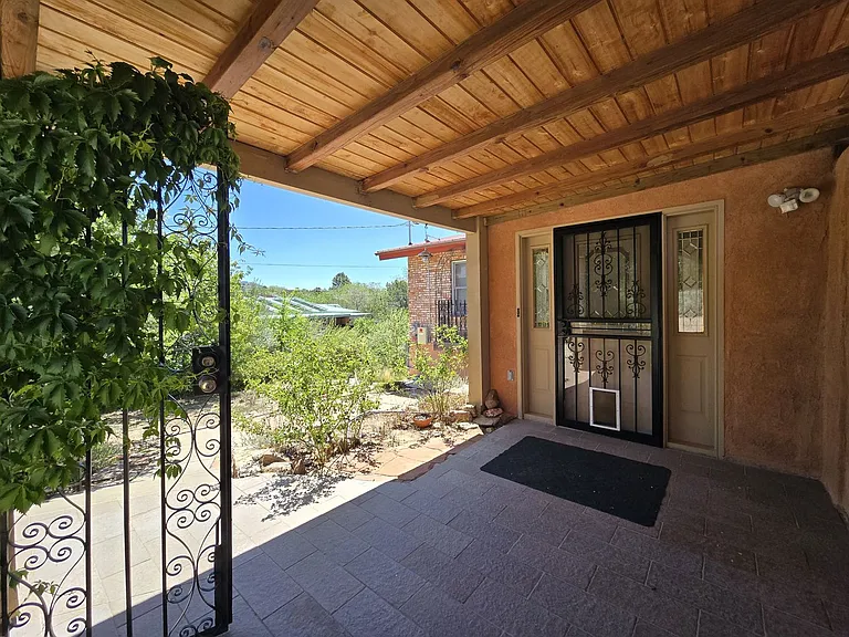 166 Galisteo Ln — Photo 3