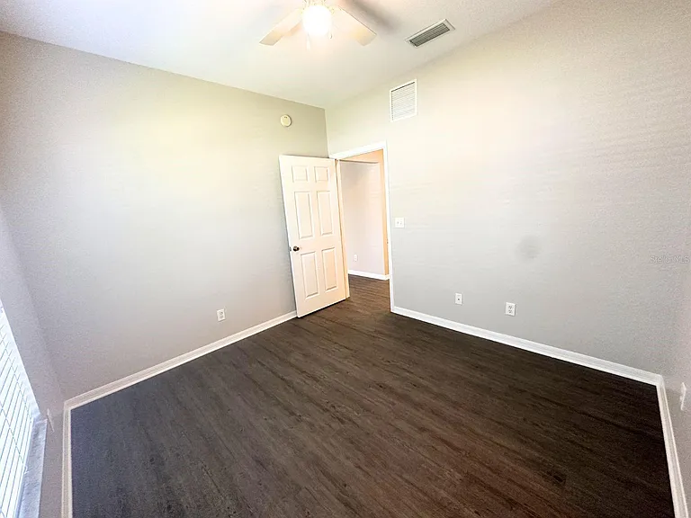 1604 Eagle Pond Dr — Photo 15