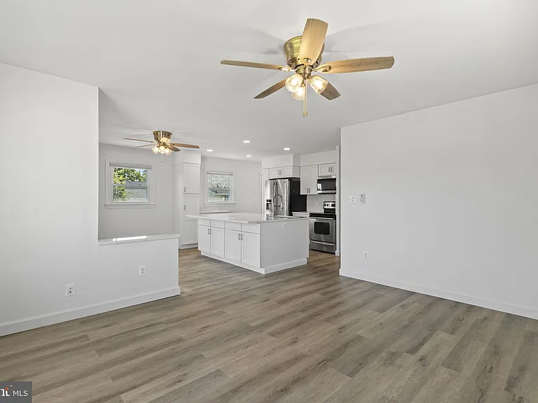 7212 Bay Front Rd — Photo 7