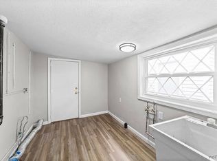 7686 Pinehurst Dr #1, Mentor, OH 44060