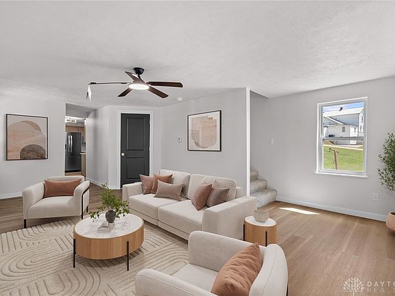 5th image of 210 N Riley Blvd
