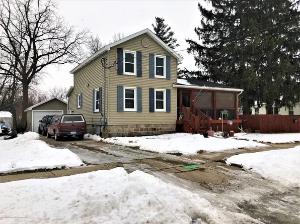 204 Ross St, Saint Johns, MI 48879