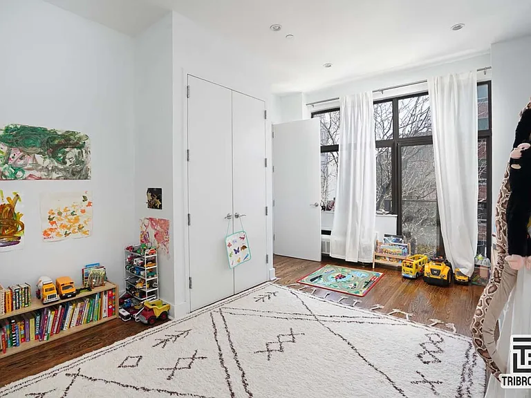 232 E 124th St #2D — Photo 4