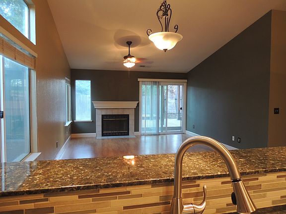 5th image of 2978 Story Brook Ln