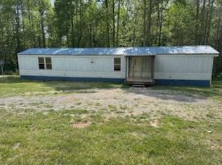 2795-2795 Glade Creek Rd, Sparta, TN 38583
