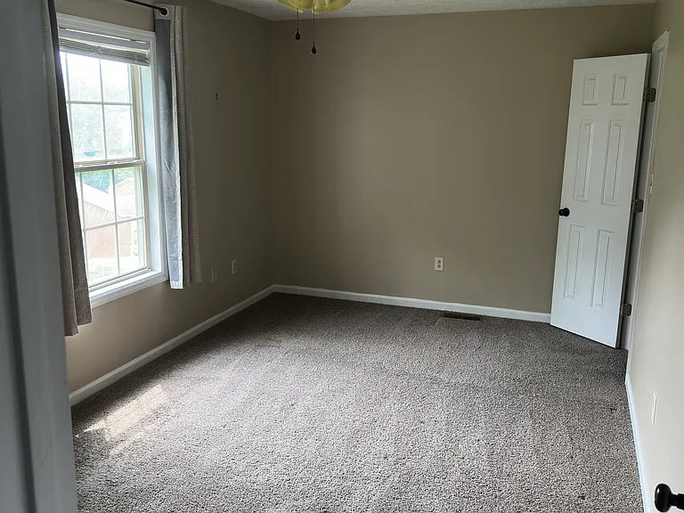 422 Sara Leigh Dr #2 — Photo 18