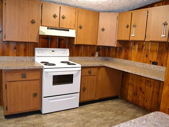 3rd image of 22 Gage Ave