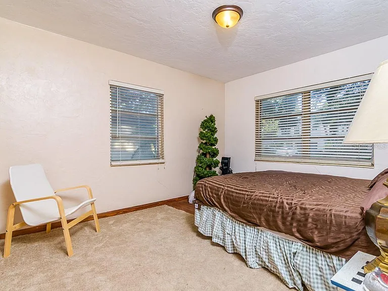 3136 W Euclid Ave — Photo 10
