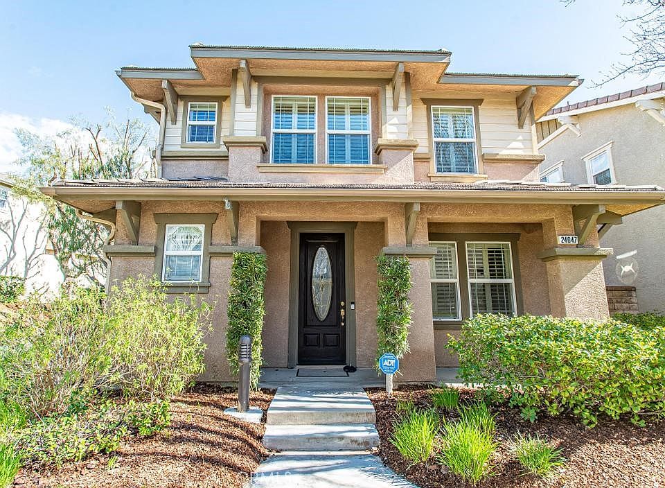 1st image of 24047 Whitewater Dr
