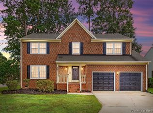 801 Bishop Ct, Newport News, VA 23602