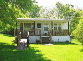 656 E Main St, Mount Sterling, KY 40353