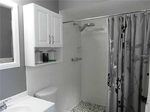 4th image of 8402 S Flintrock Ct