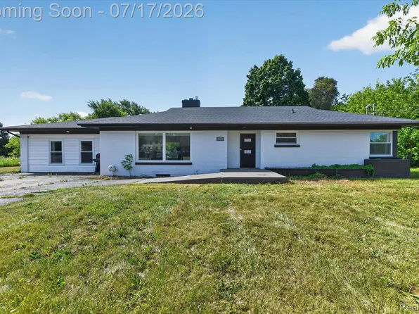 5200 Lapeer Rd, Burton, MI 48509