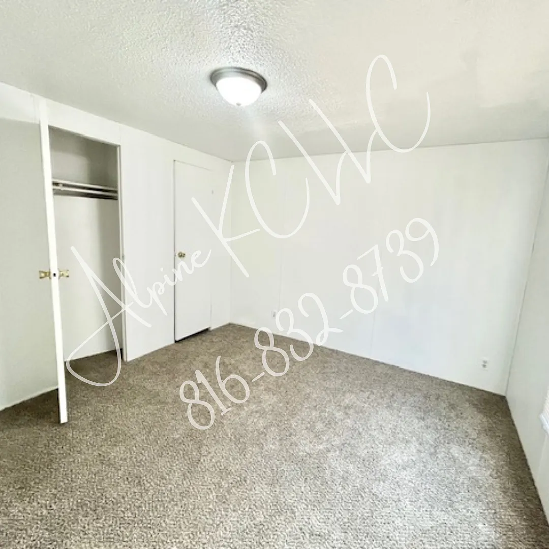 2 bed, 800 sqft, $825 — Photo 2
