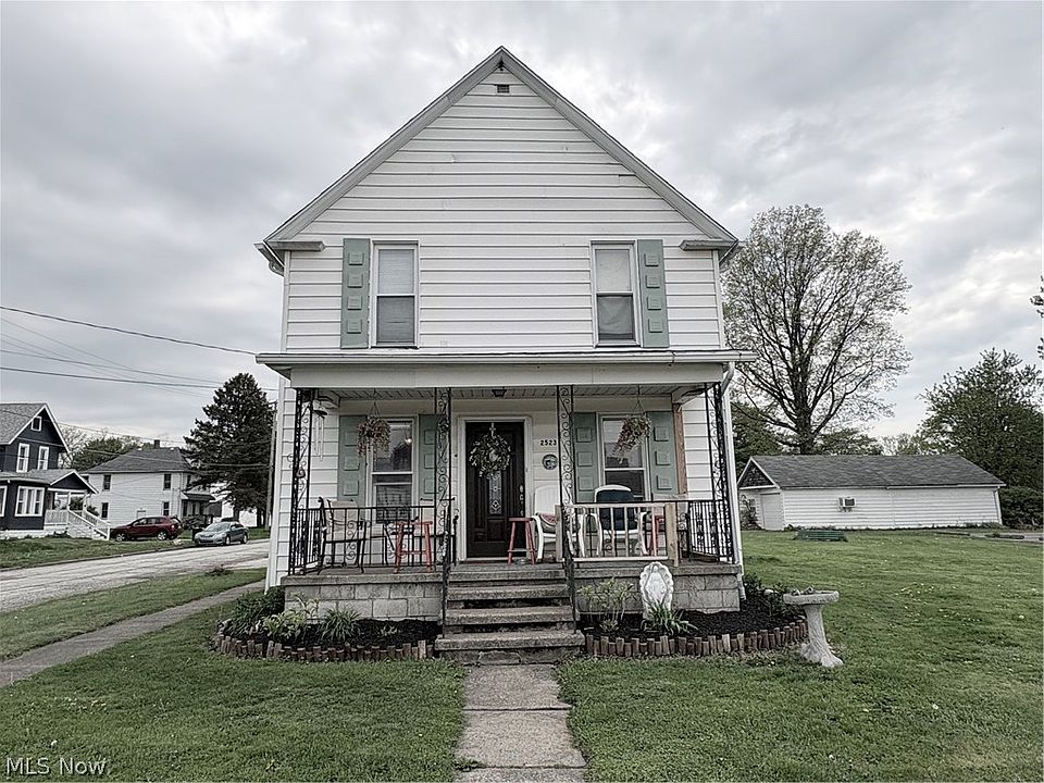 1st image of 2523 Carso Ave