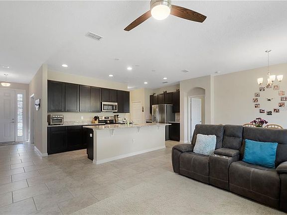 4th image of 4817 Terra Sole Pl