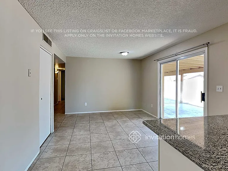 7140 W North Ln — Photo 6