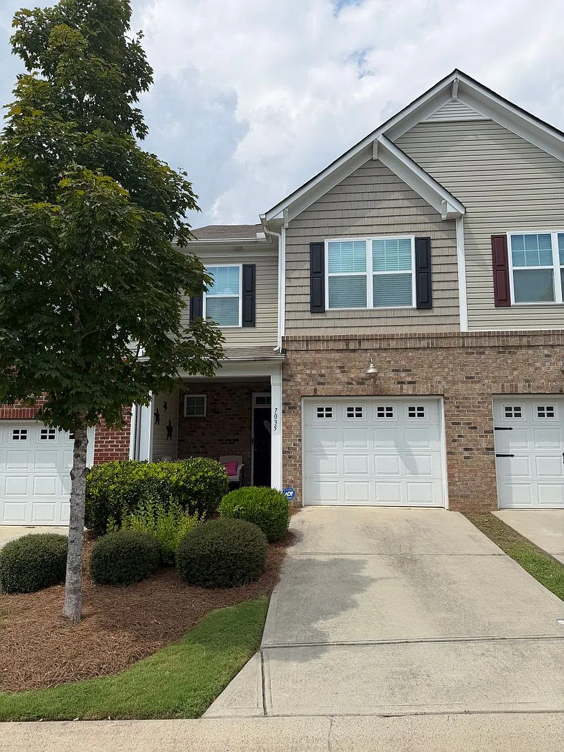 Exclusively Offered by Muse Realty Rentals, LLC — Photo 2