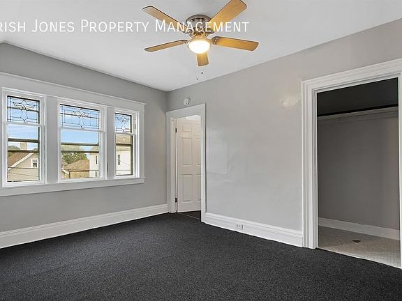 3rd image of 388 Bristol St #2