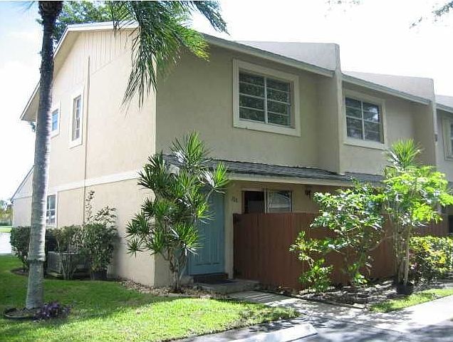 2nd image of 766 Banks Rd