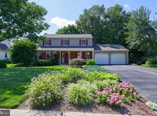 3416 Overview Dr, York, PA 17406