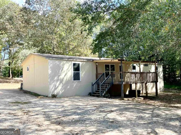 54 Pinewood Dr, Dawsonville, GA 30534