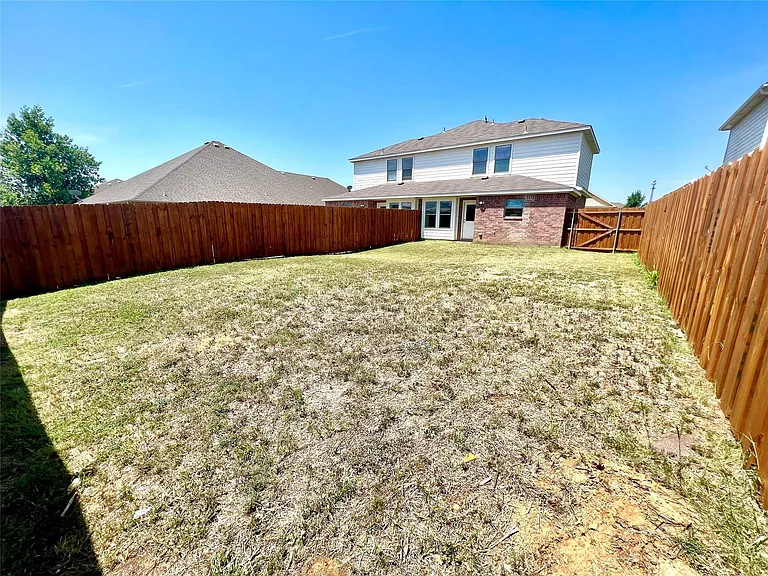 229 Irick Ct — Photo 13