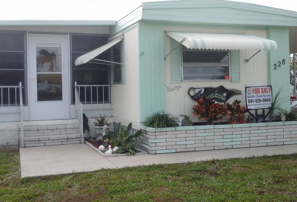 1st image of 228 Wolverine Ave