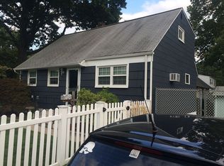 923 Madison Hill Rd, Rahway, NJ 07065