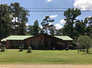 915 Mockingbird Ln, Atlanta, TX 75551