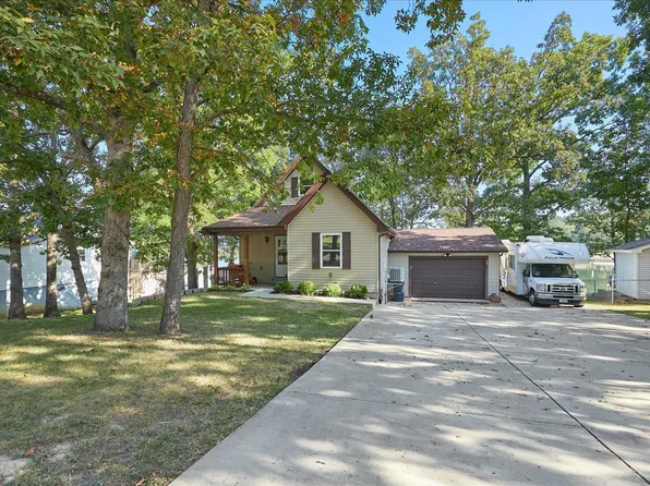 20 E Lakeshore Dr, De Soto, MO 63020