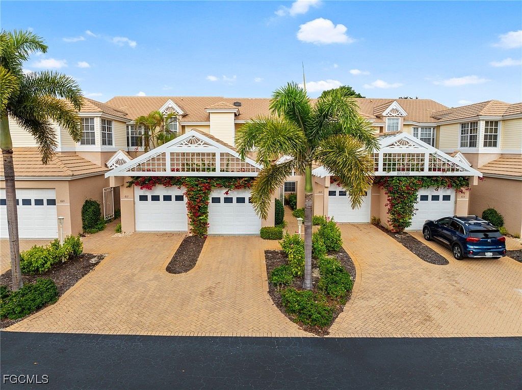 25140 Goldcrest Dr APT 622