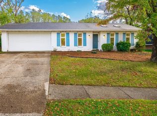 902 E Allendale Dr, Bloomington, IN